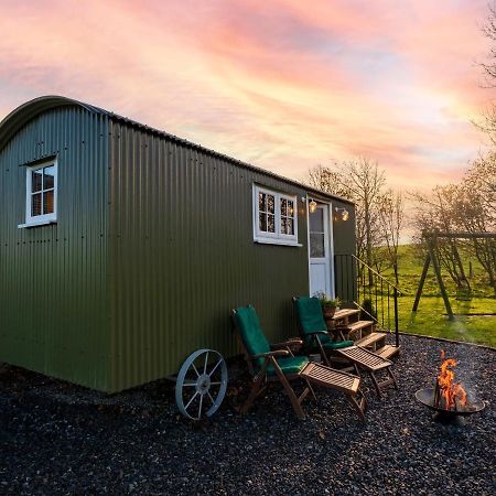 The Pleasant Hut At Mountpleasant Farm Villa Ulverston Exterior photo